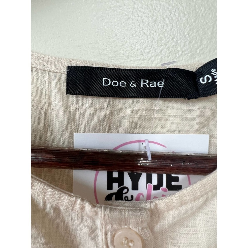 Front Lace Blouse - Doe and Rae - Size Large - Picture 4 of 7